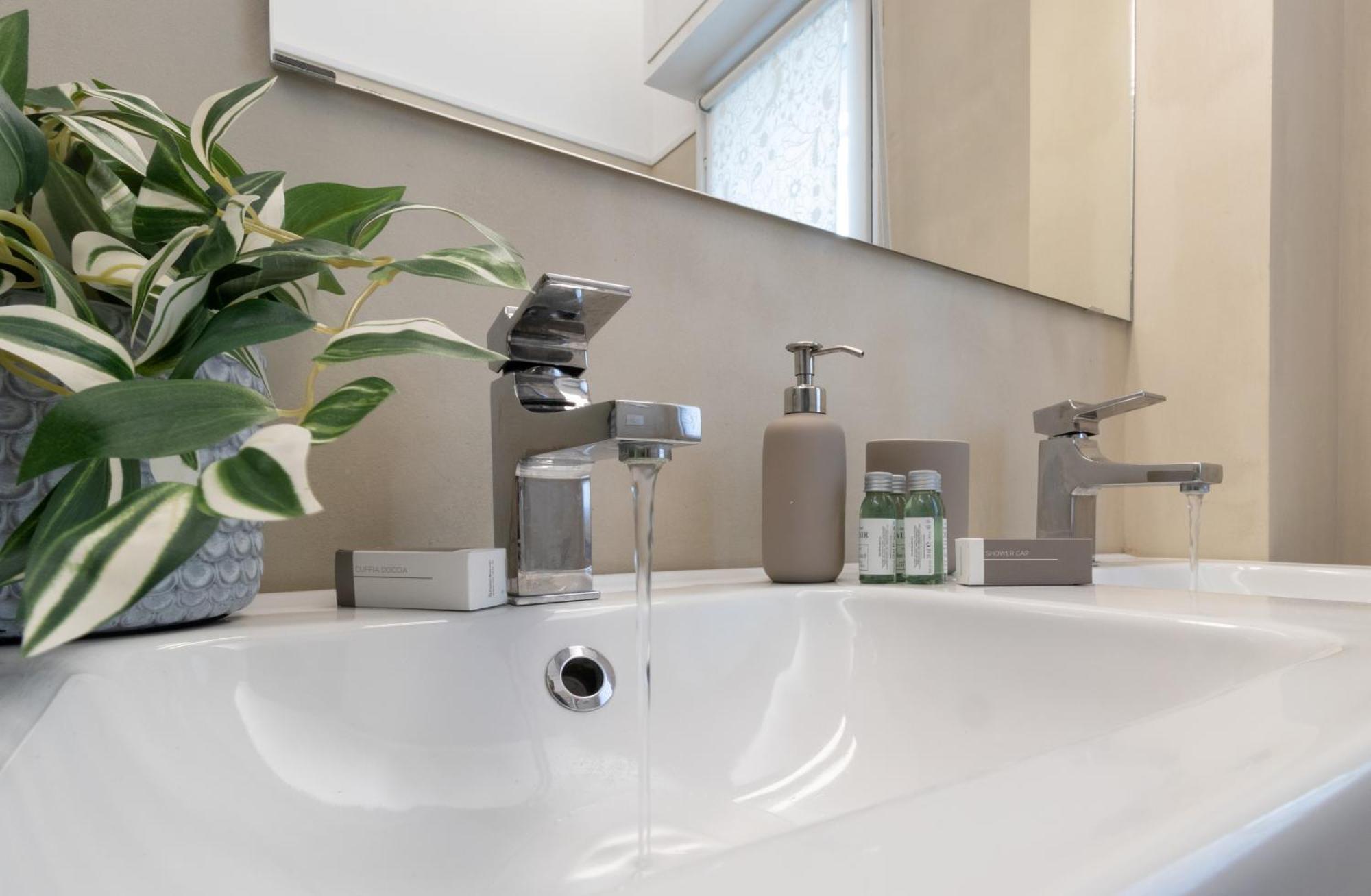 Casarava Sul Parco 3 Camere 2 Bagni Riccione Ngoại thất bức ảnh